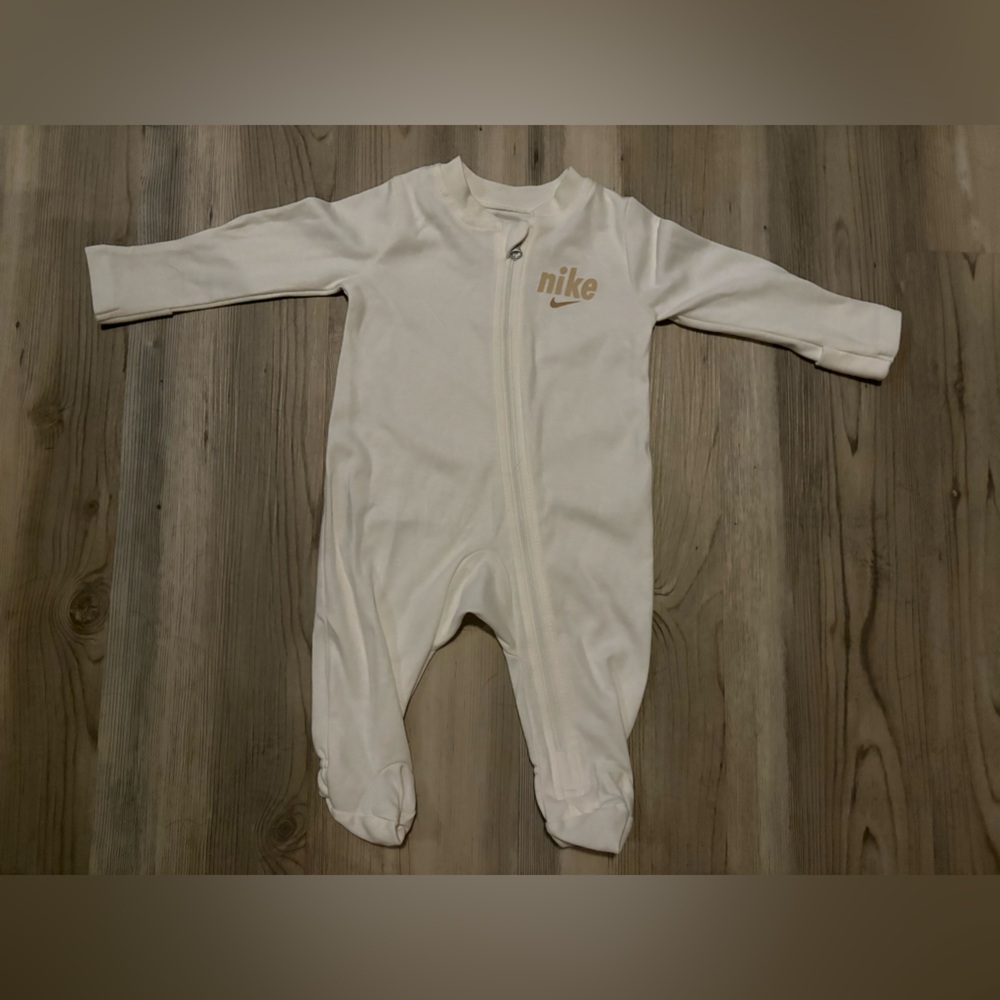 Nike White Baby Boy Footie with Built in Mits-3 Months